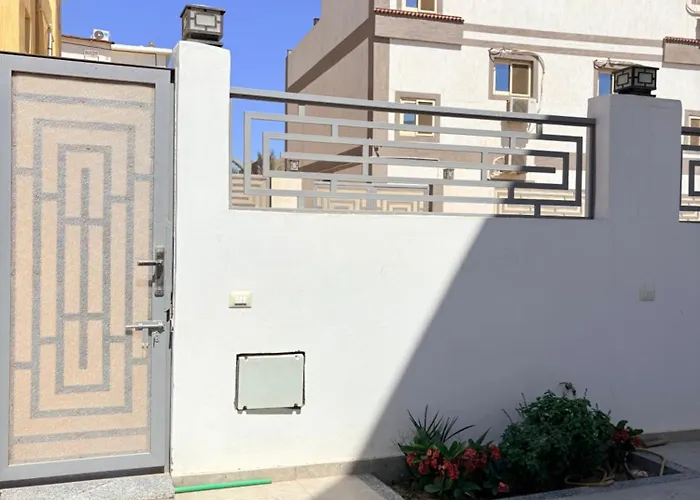 Cozy Nest 2 Apartment *